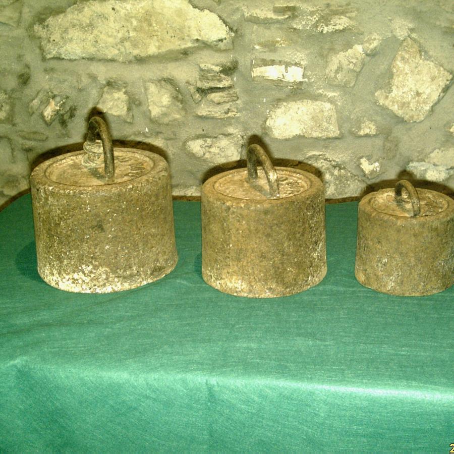 Rotoli su panno verde